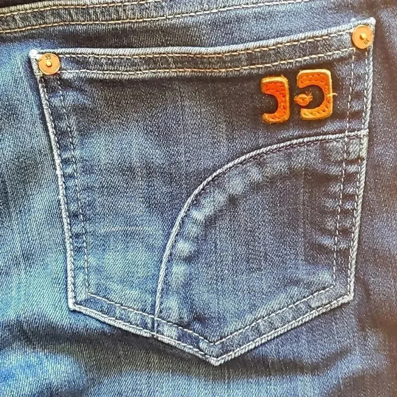 Joe's Jeans Honey fit, medium blue wash Size 27 - Picture 3 of 6